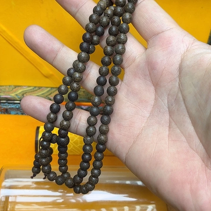 大叶紫檀（黑酸枝木类）