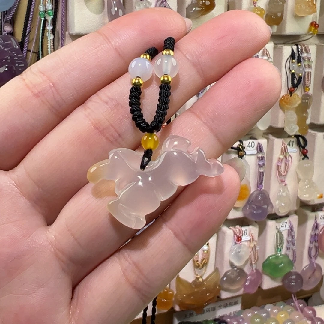 玛瑙/玉髓未镶嵌吊坠(赠链)