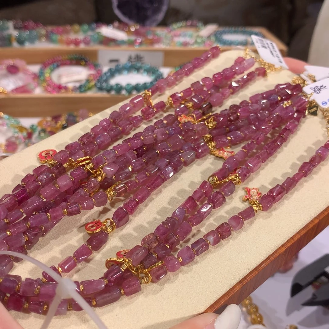 碧玺多样性发货一件未镶嵌