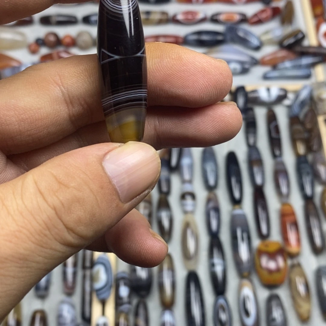 未镶嵌玛瑙/玉髓珠宝半成品藏*