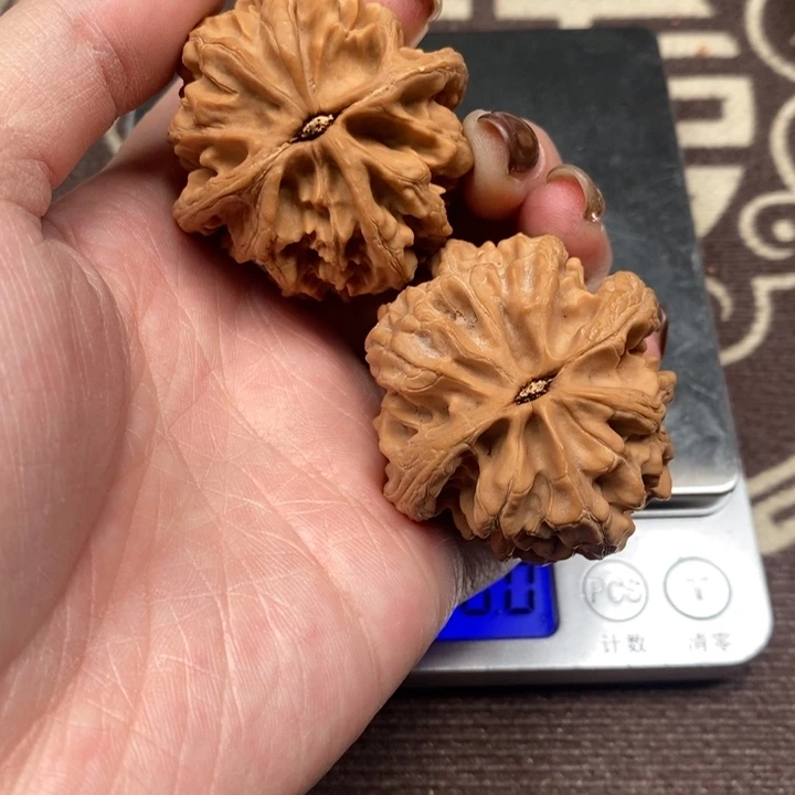 文玩核桃吊坠全品大沽石