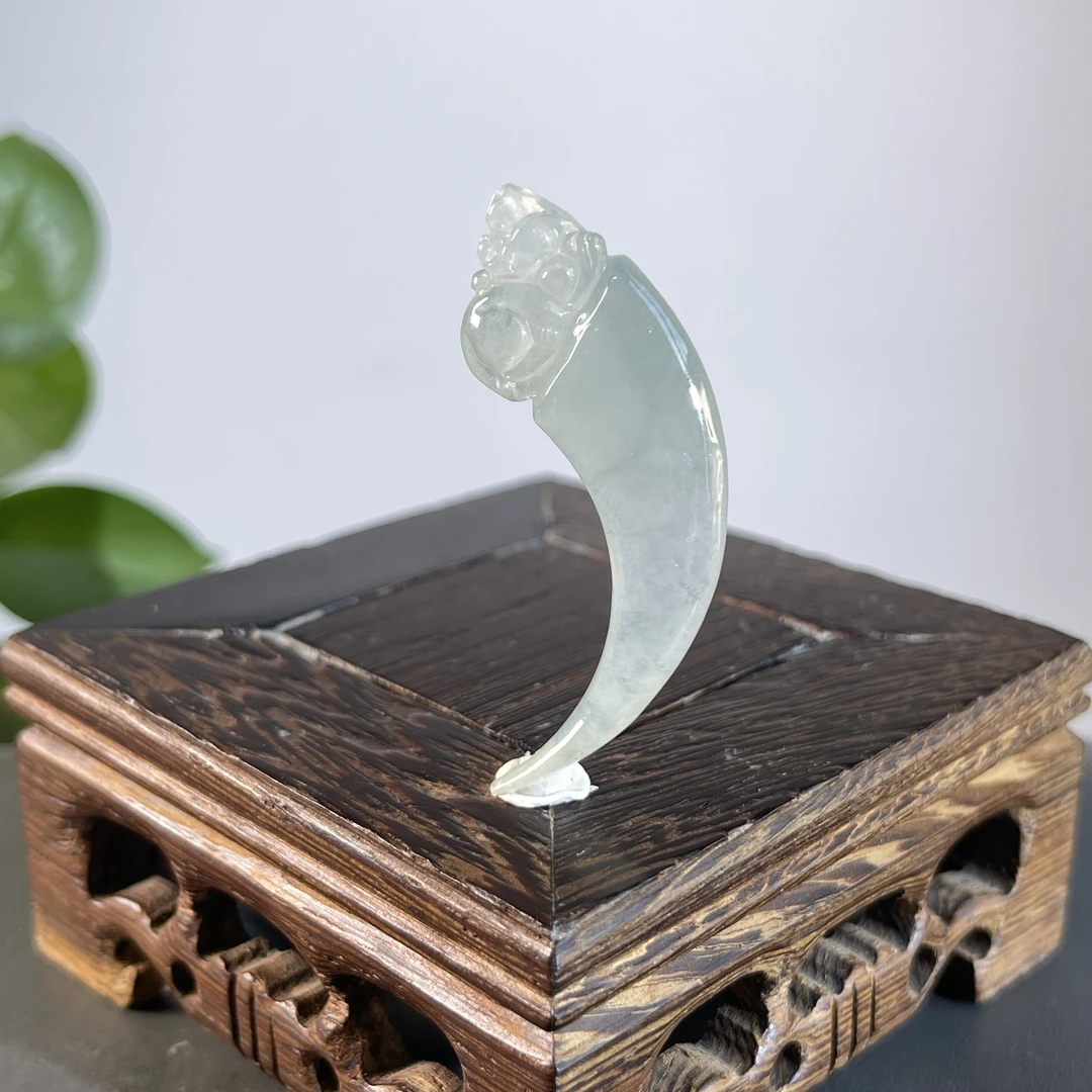 JTB24-40  天然缅甸A货翡翠  龙牙