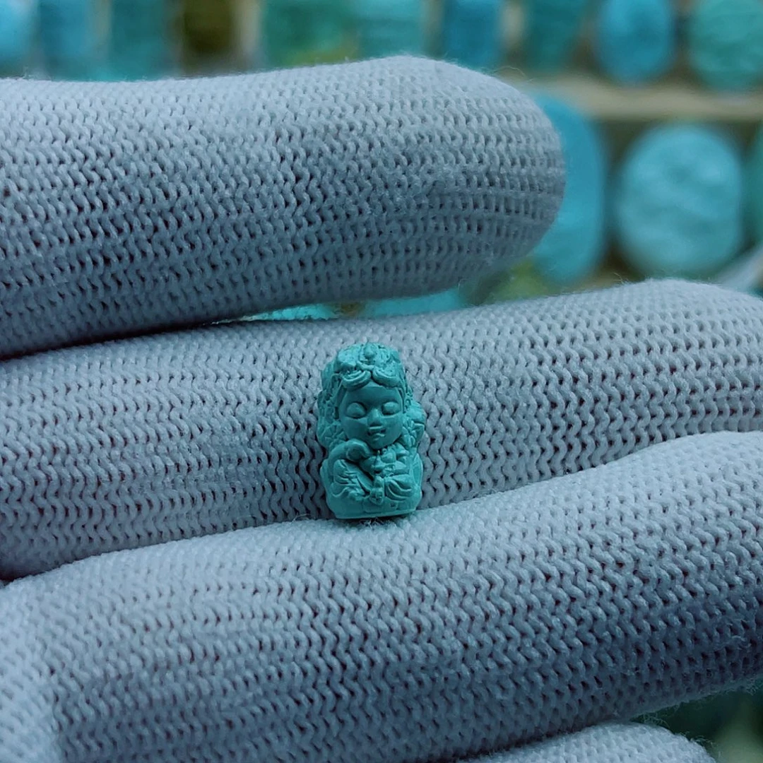 绿松石未镶嵌珠宝奇石