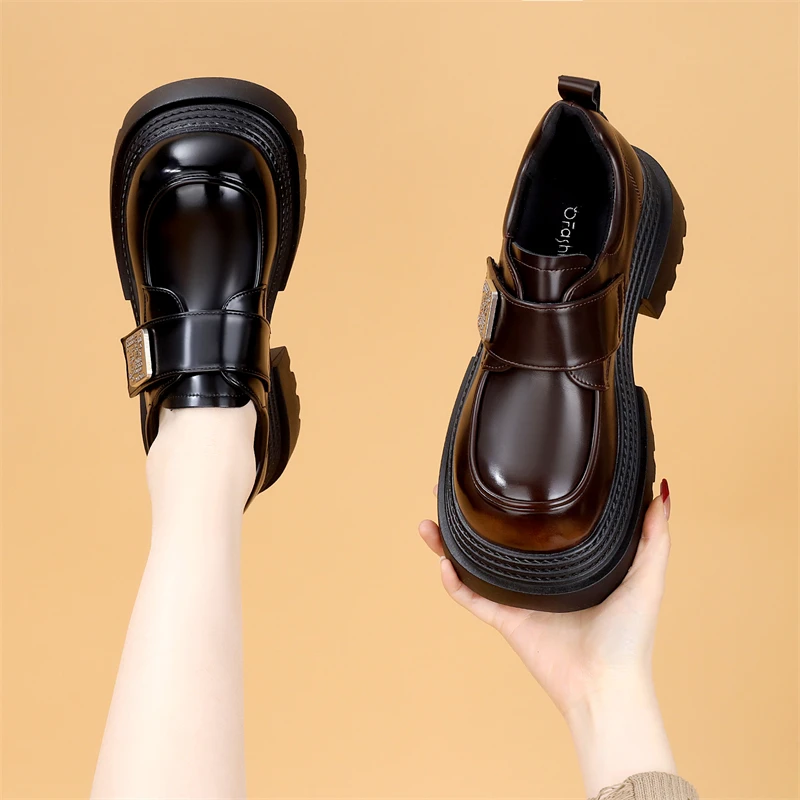 高级感欧货厚底乐福鞋女2025春季新款气质简约软底增高显瘦小皮鞋