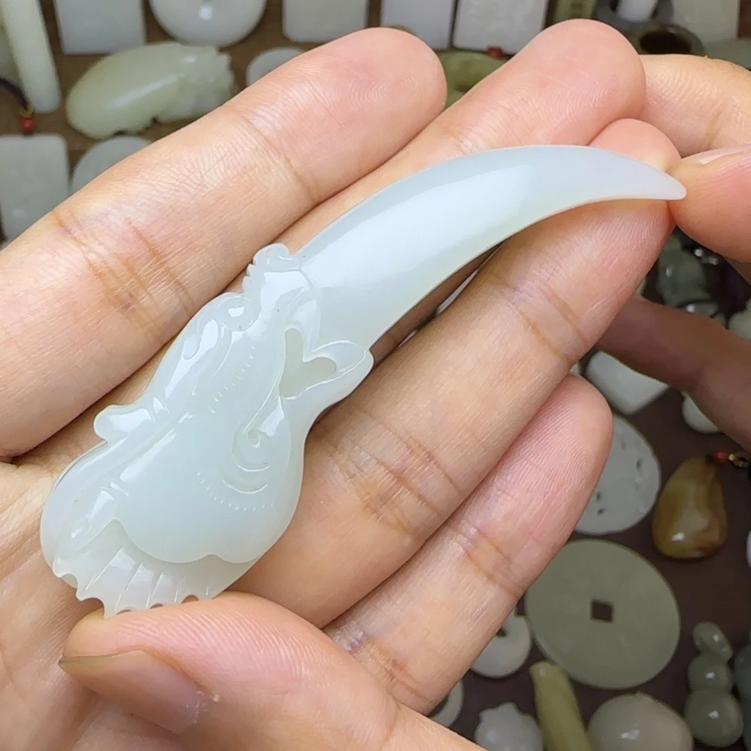 未镶嵌和田玉挂件