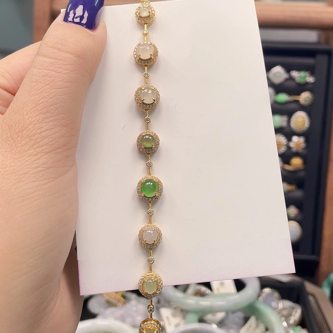 翡翠手镯未镶嵌天然翡翠Ａ货