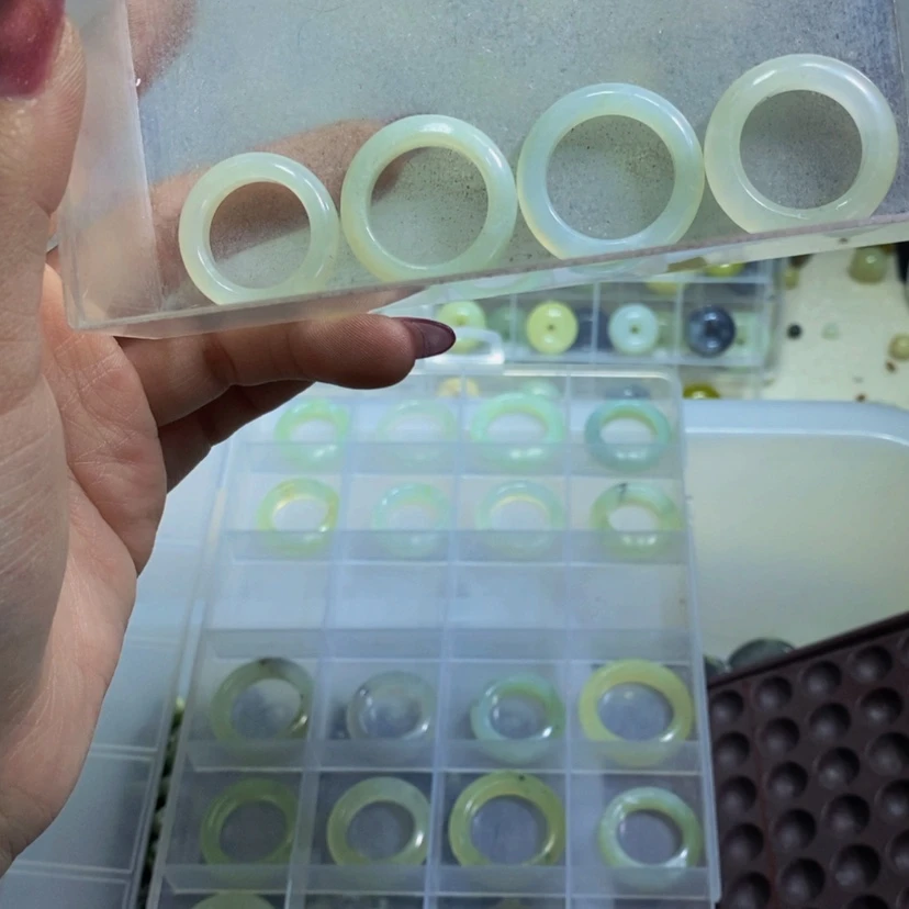 【闪购商品】蛇纹石玉其他未镶嵌159