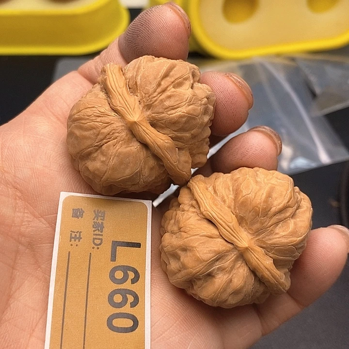 文玩核桃把件蛙蛙3.5