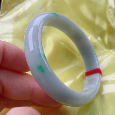 翡翠手镯未镶嵌正57.7(48小时鉴赏期)