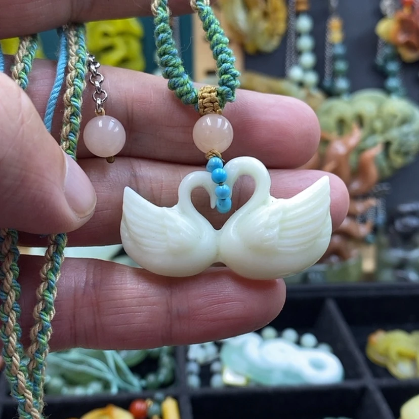 【闪购商品】未镶嵌岫玉吊坠