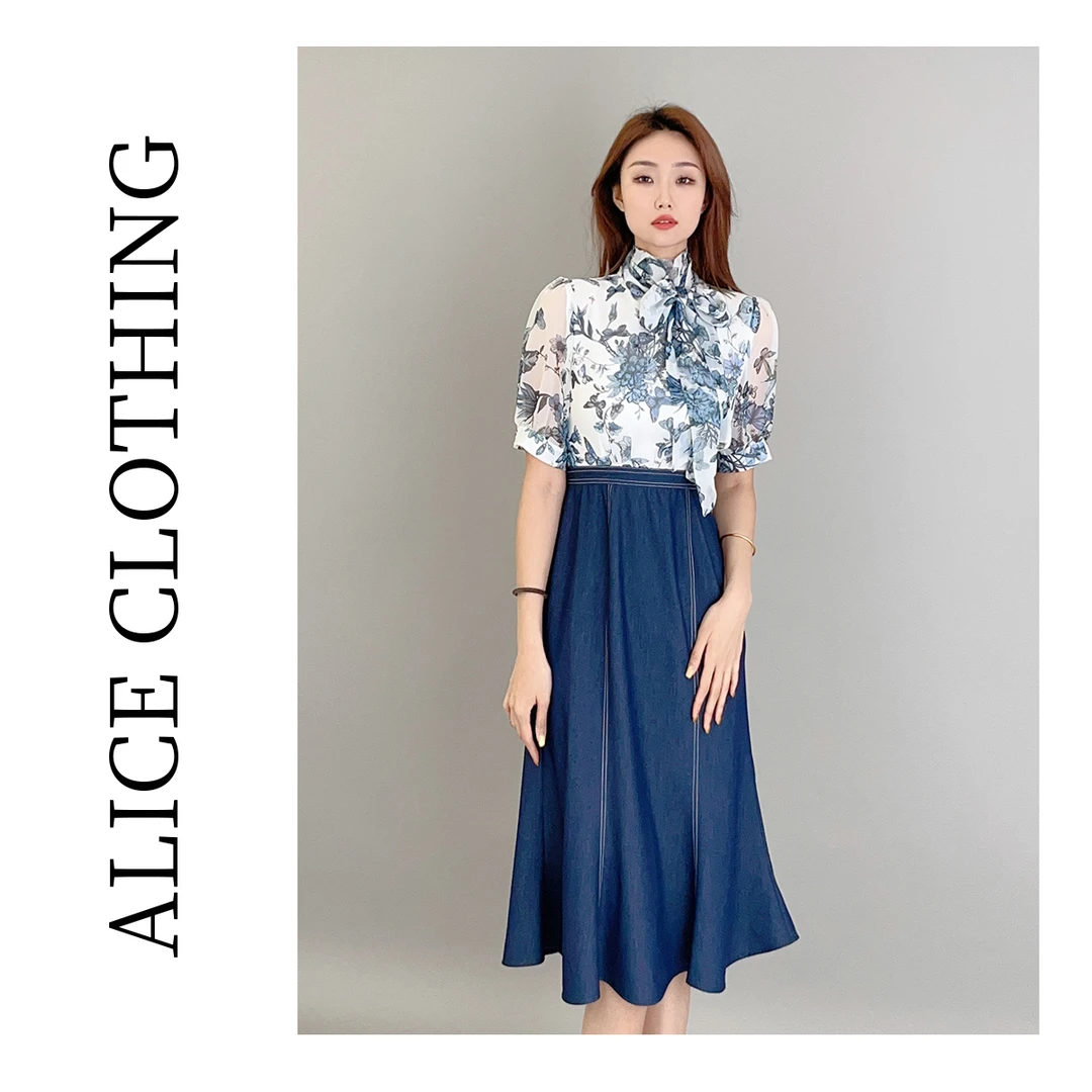 1【ALICE “花香蝶自来”连衣裙】牛仔拼接 优雅领口 S1032893Q