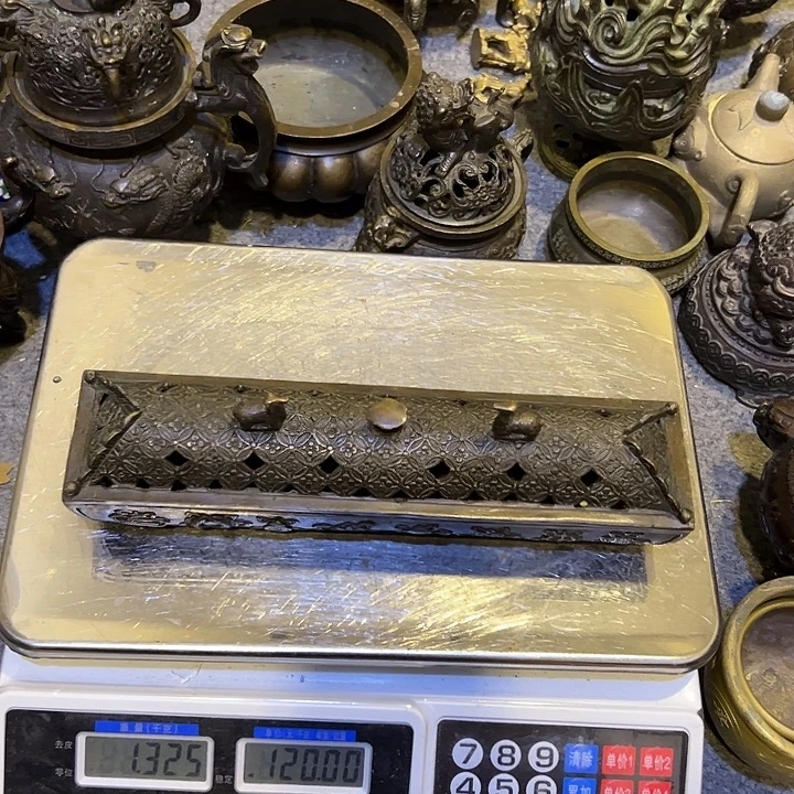 曦***月黄铜摆件，文房工艺品摆件