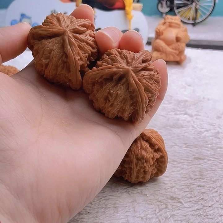 把件文玩核桃W****y三棱