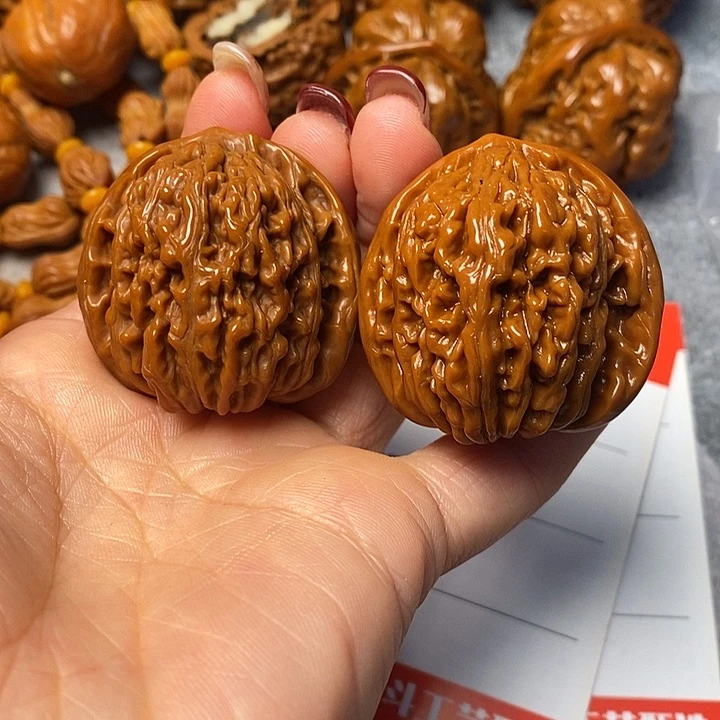 文玩核桃吊坠四座楼