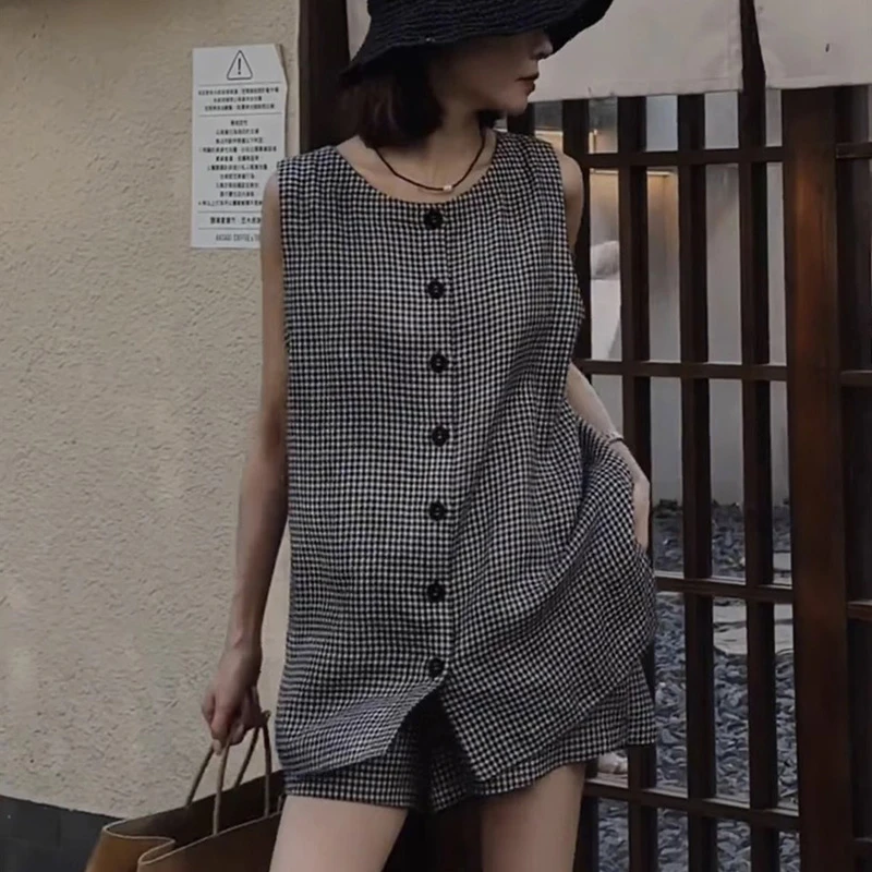 夏天套装女款2025新款时尚无袖开衫格子衬衫宽松显瘦短裤两件套女