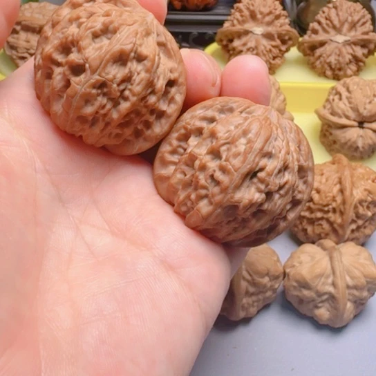 42尺山地磨盘文玩
