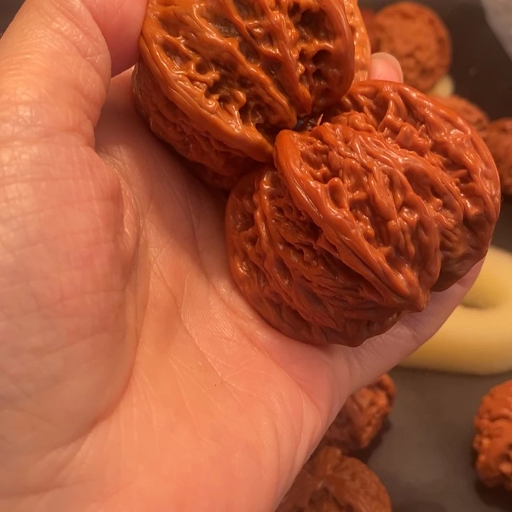 微****猴头核桃吊坠工艺核桃