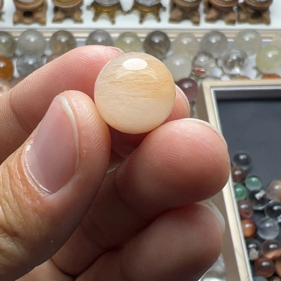 水晶珠宝半成品未镶嵌兔毛球