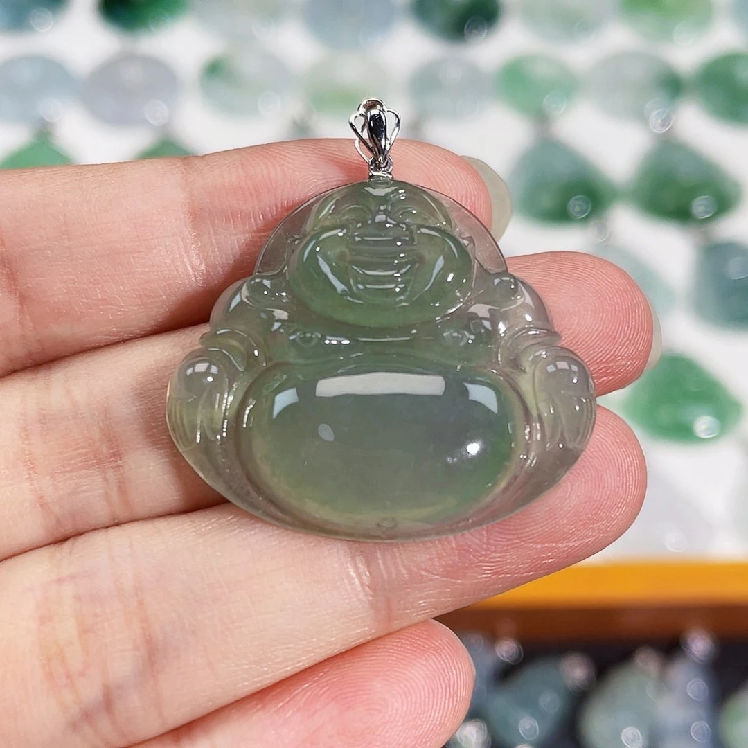 颈饰18K金镶嵌翡翠吊坠