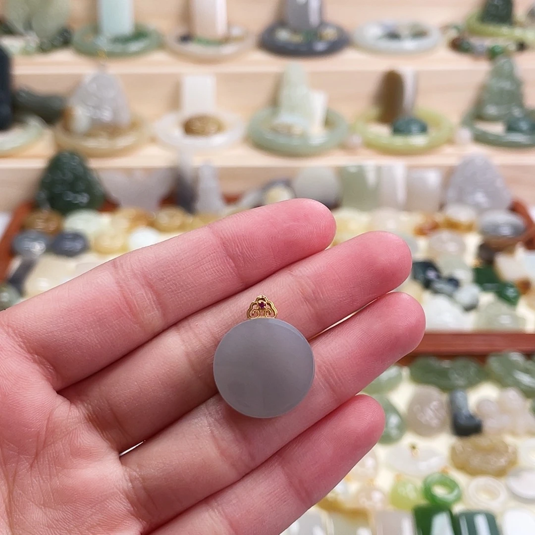 和田玉18K金镶嵌吊坠(不含链)