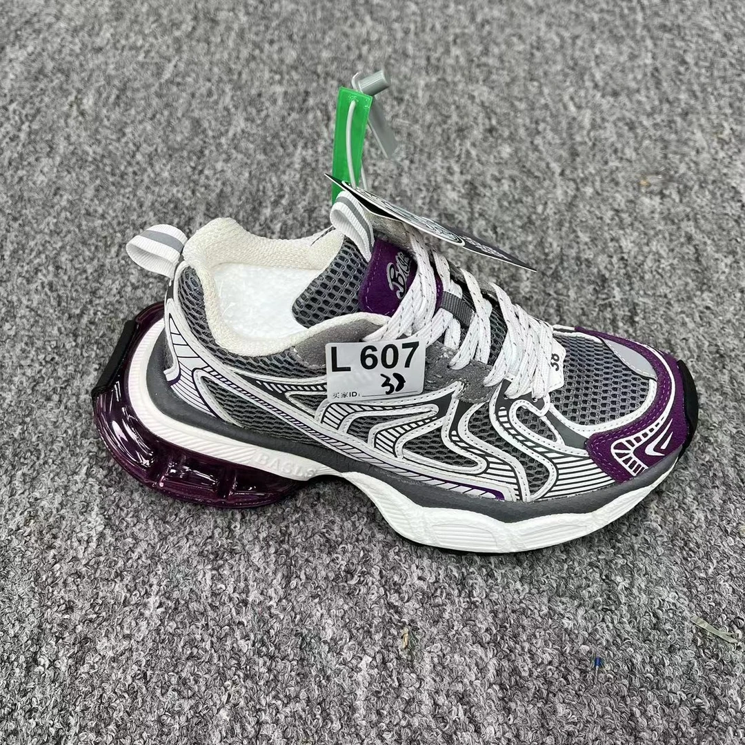 3号上新款男女高端户外休闲鞋 L607