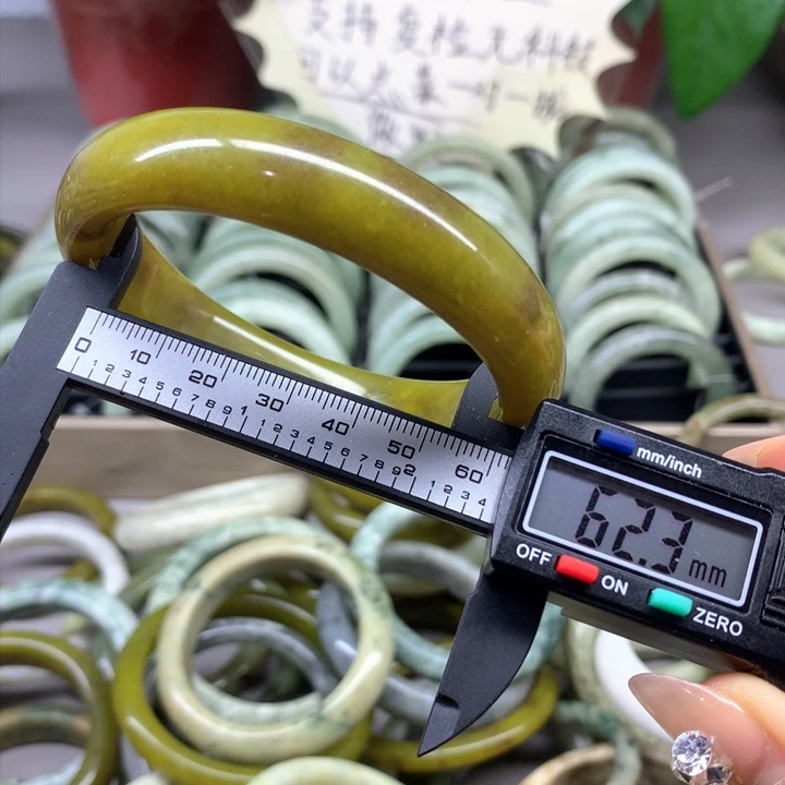 蛇纹石玉合金手镯116