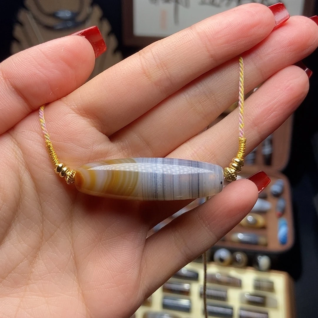 玛瑙/玉髓未镶嵌吊坠(赠链)