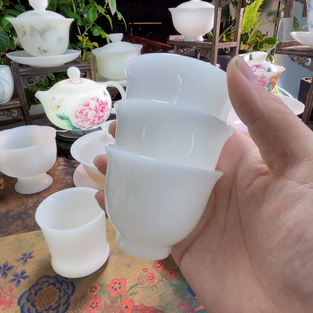 冰晶璞玉铃铛杯来咯哦哦