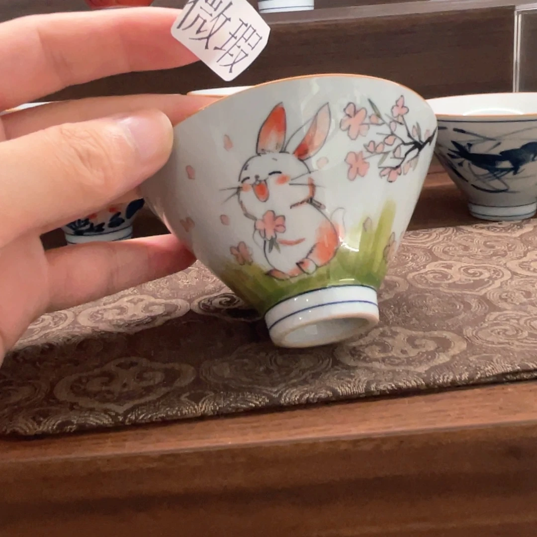 釉下手绘茶具微瑕