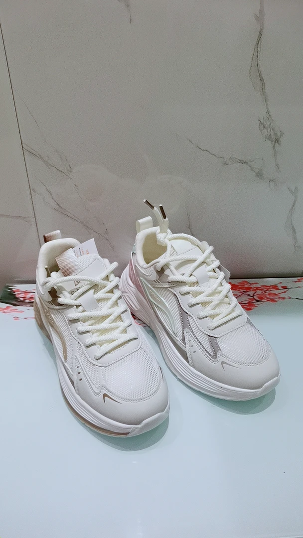 鞋超轻防滑耐磨时尚百搭休闲鞋夏季登翔运动休闲网鞋专业女款