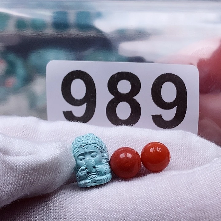 南红玛瑙未镶嵌珠宝奇石