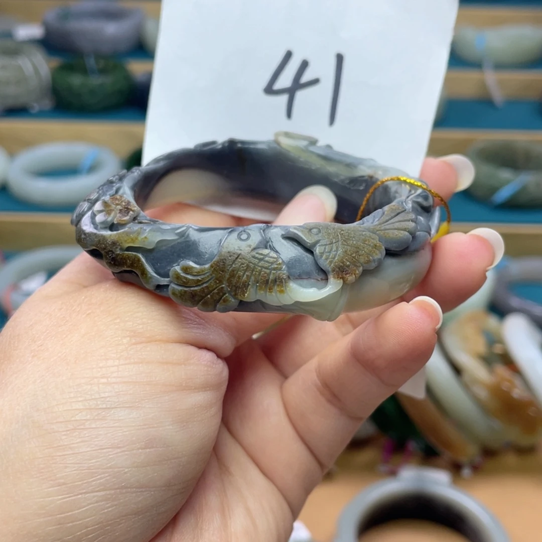 未镶嵌手镯和田玉圈口53