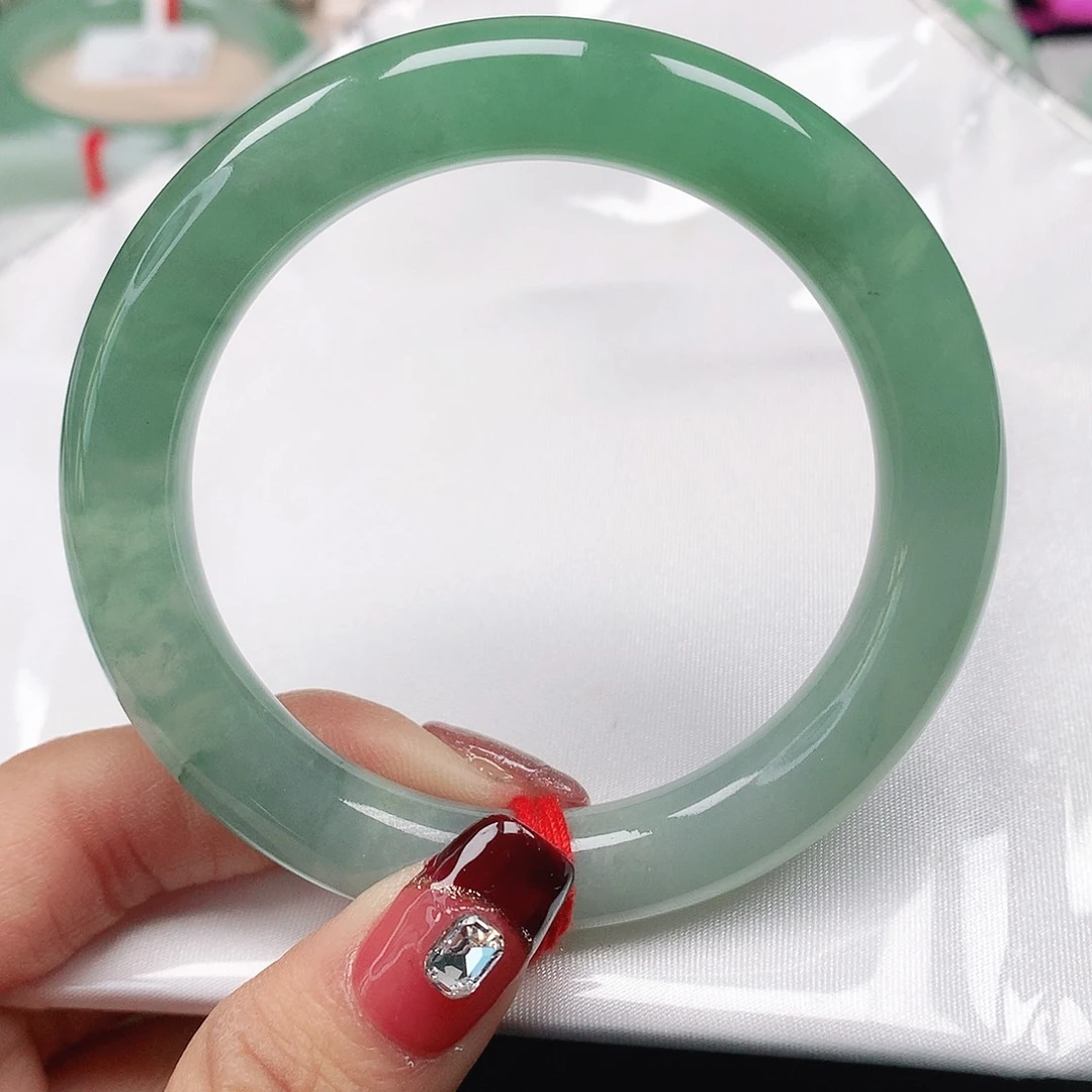 翡翠手镯（圆镯）未镶嵌天然翡翠手镯52