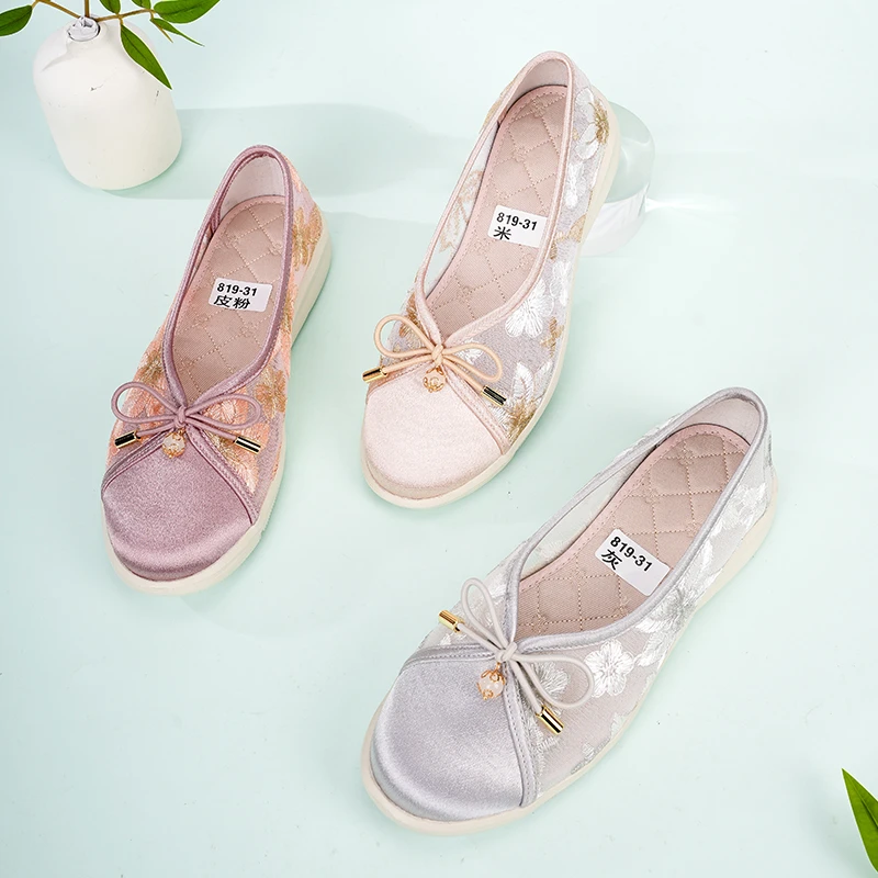 夏季新款浅口懒人绣花鞋 休闲鞋 布鞋女819-31