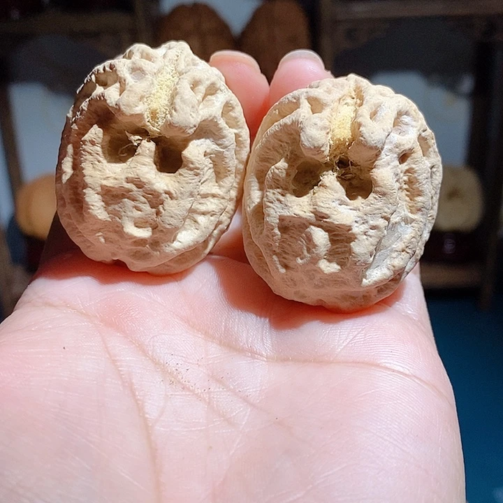 野生鬼脸乾坤核桃