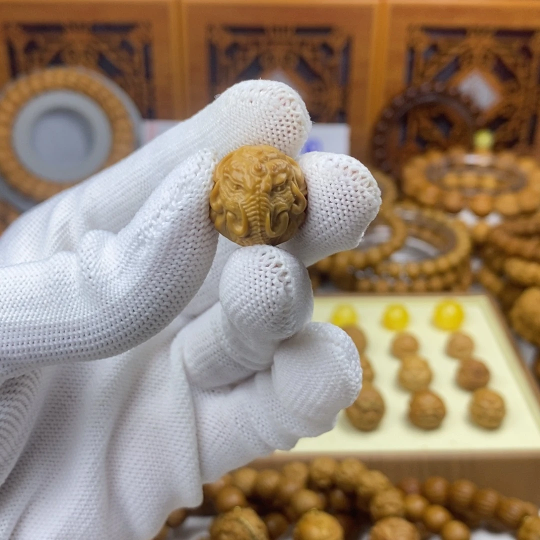 多***觉猴头核桃吊坠素象神