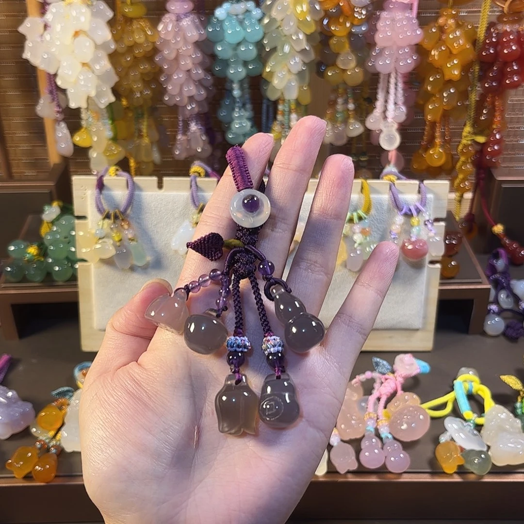 菊***香玛瑙/玉髓未镶嵌车挂钥匙扣