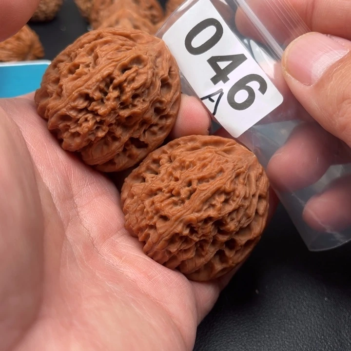 把件桃核南疆44个