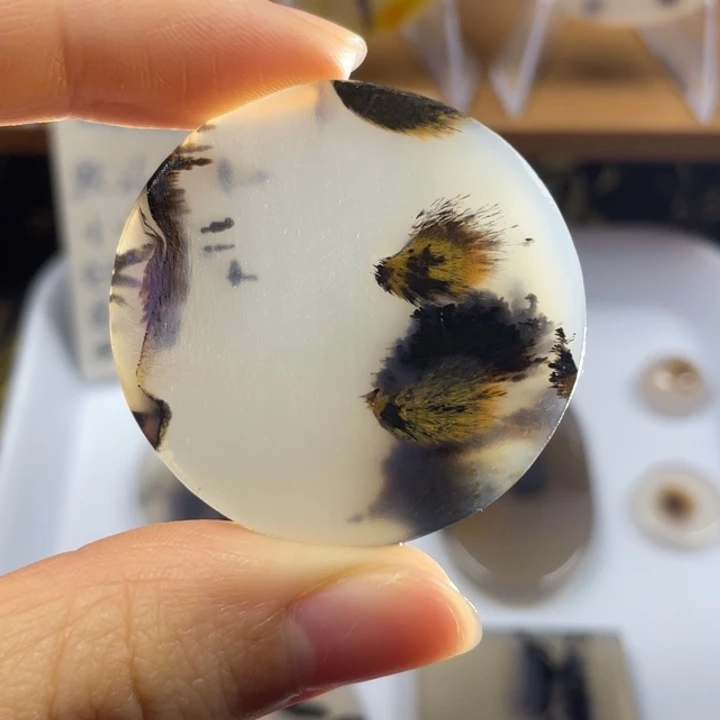 玛瑙/玉髓未镶嵌牌子