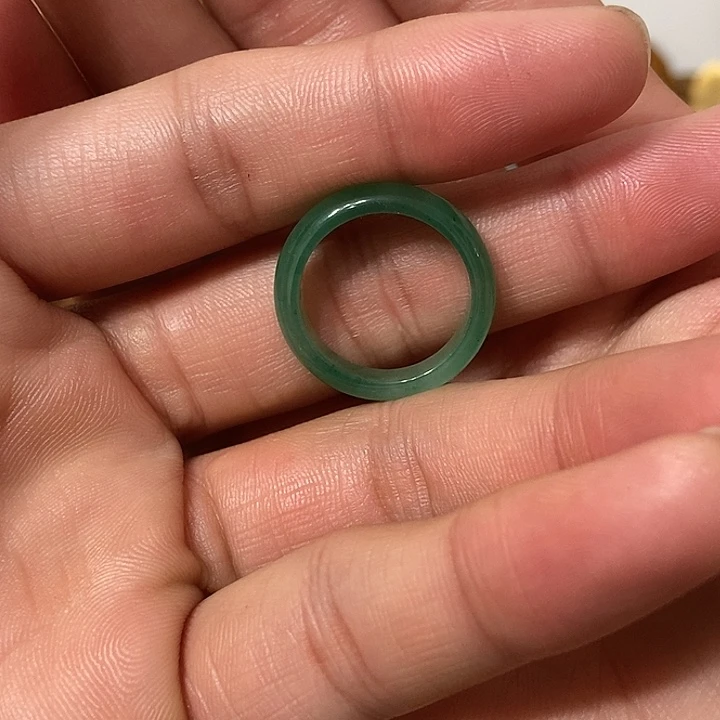 翡翠未镶嵌挂件青花笔锋浓转淡出了一个