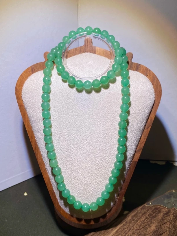 高品天然翡翠色东陵玉手串项链女款超显白百搭