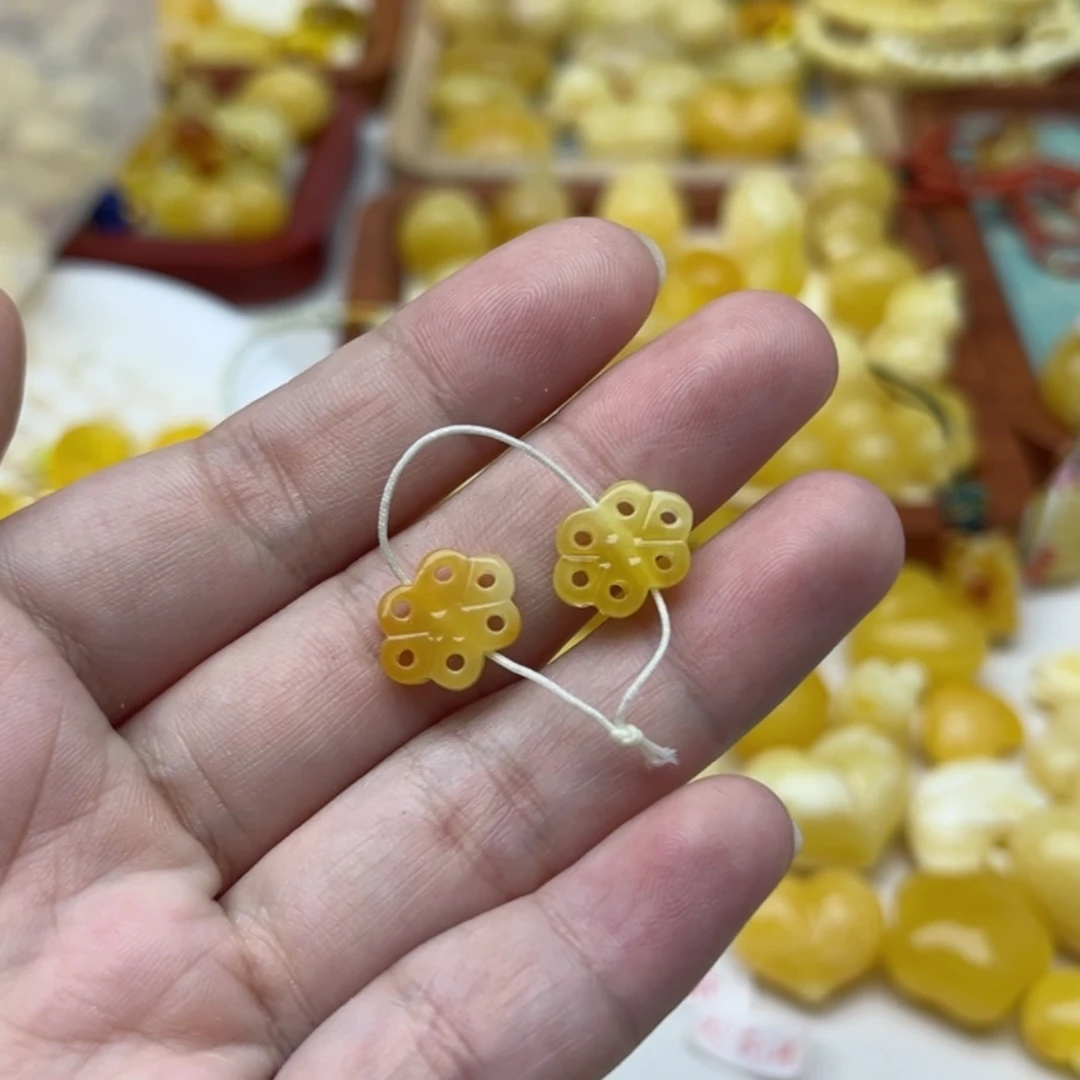 【闪购商品】未镶嵌蜜蜡裸石配饰