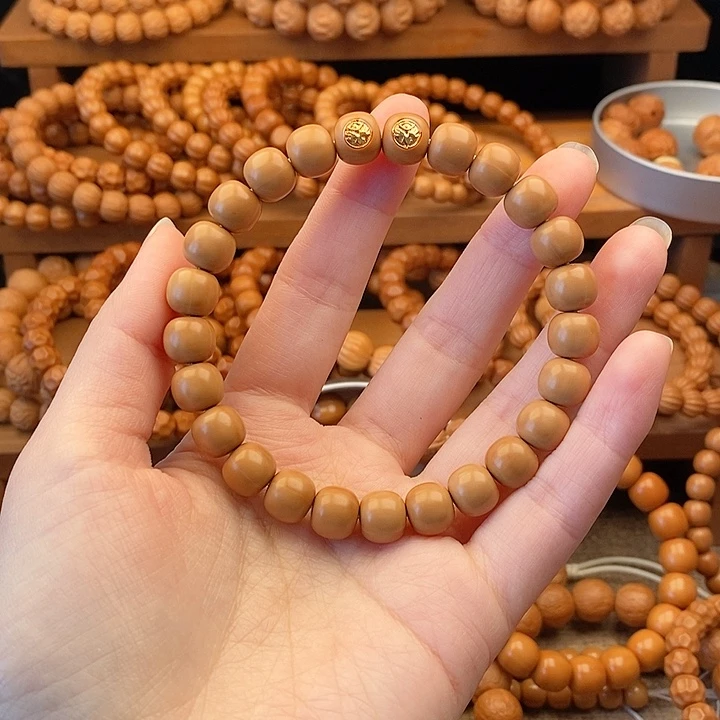 猴头核桃吊坠全品无暇