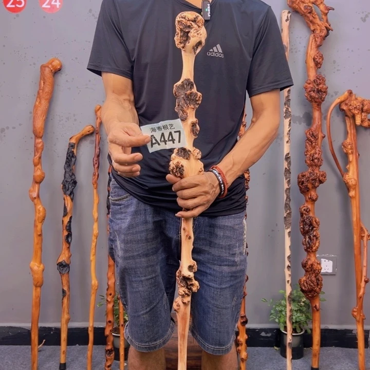 黑果木王*声一物一拍，以直播间实物为准，有风化裂痕新
