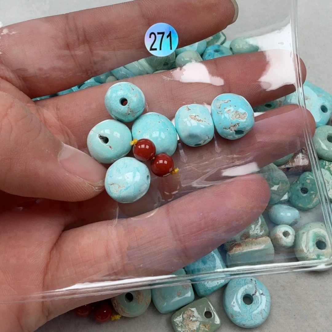 南红玛瑙未镶嵌珠宝奇石