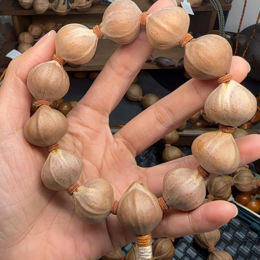 手串橄榄核12。2.2*2.3短圆