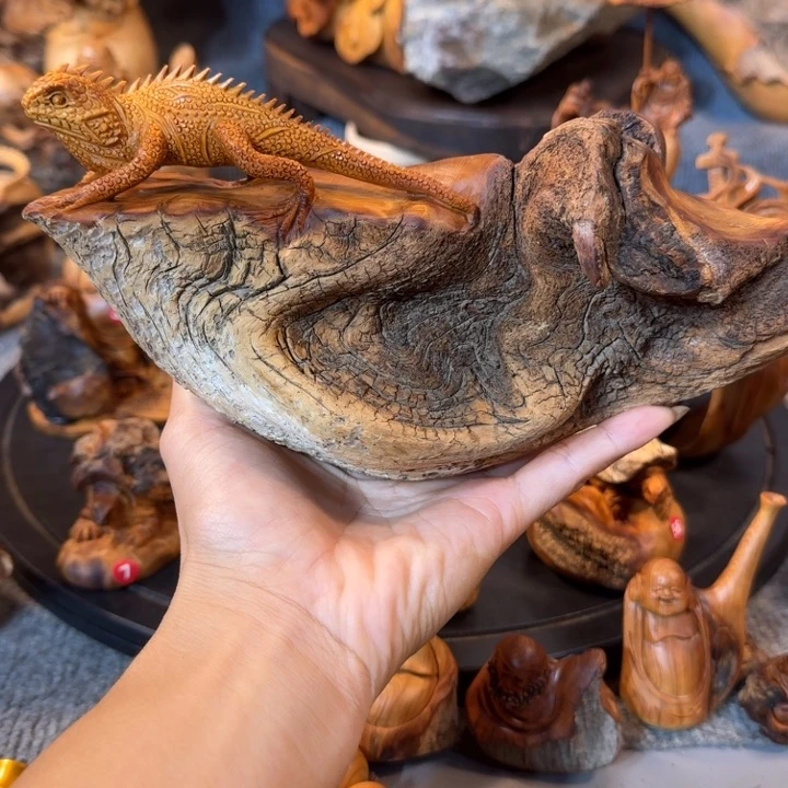 崖柏摆件手把件等