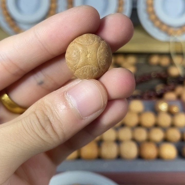 凤眼菩提吊坠阿*达尼泊尔