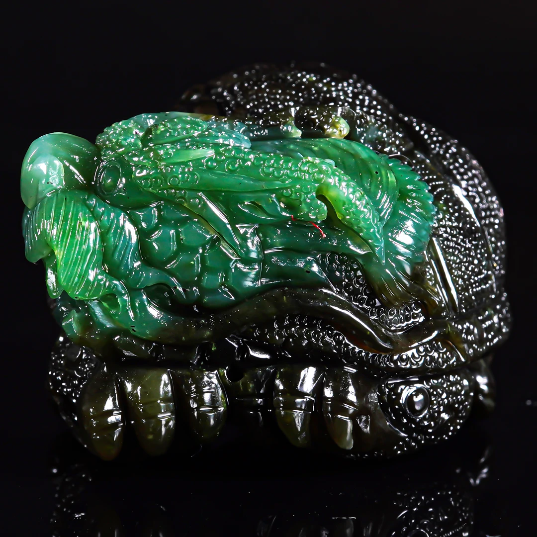 LOT.010和田碧玉巧雕龟龙/H41