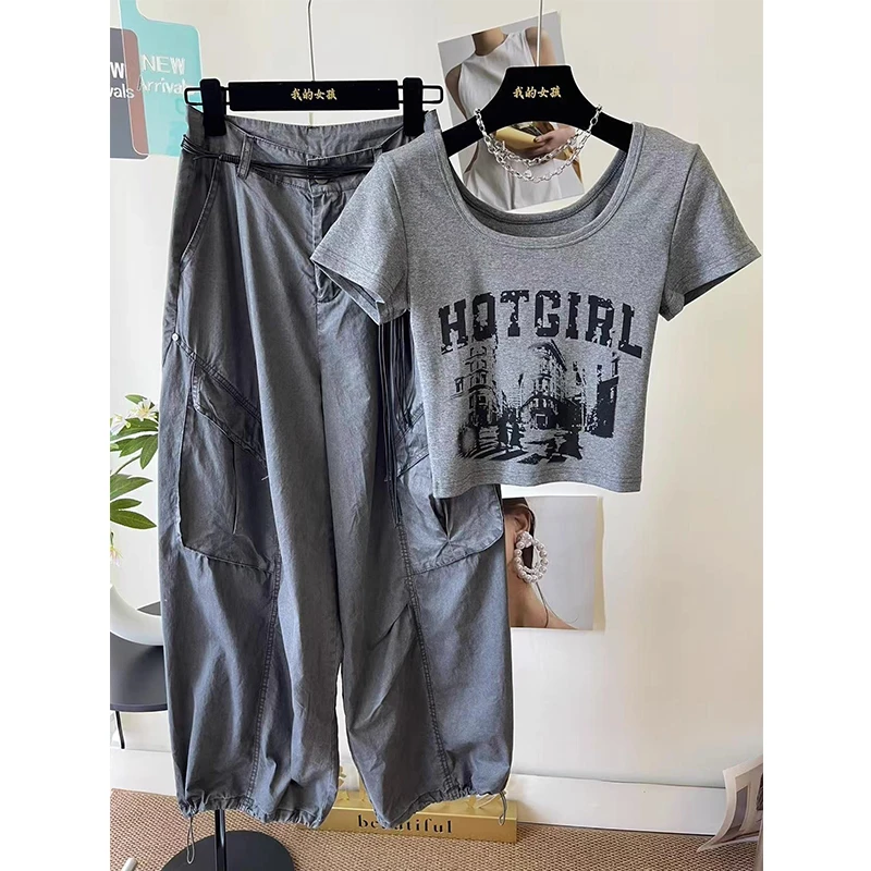 今年流行漂亮套装2025新款休闲印花短袖通勤上衣宽松阔腿裤两件套